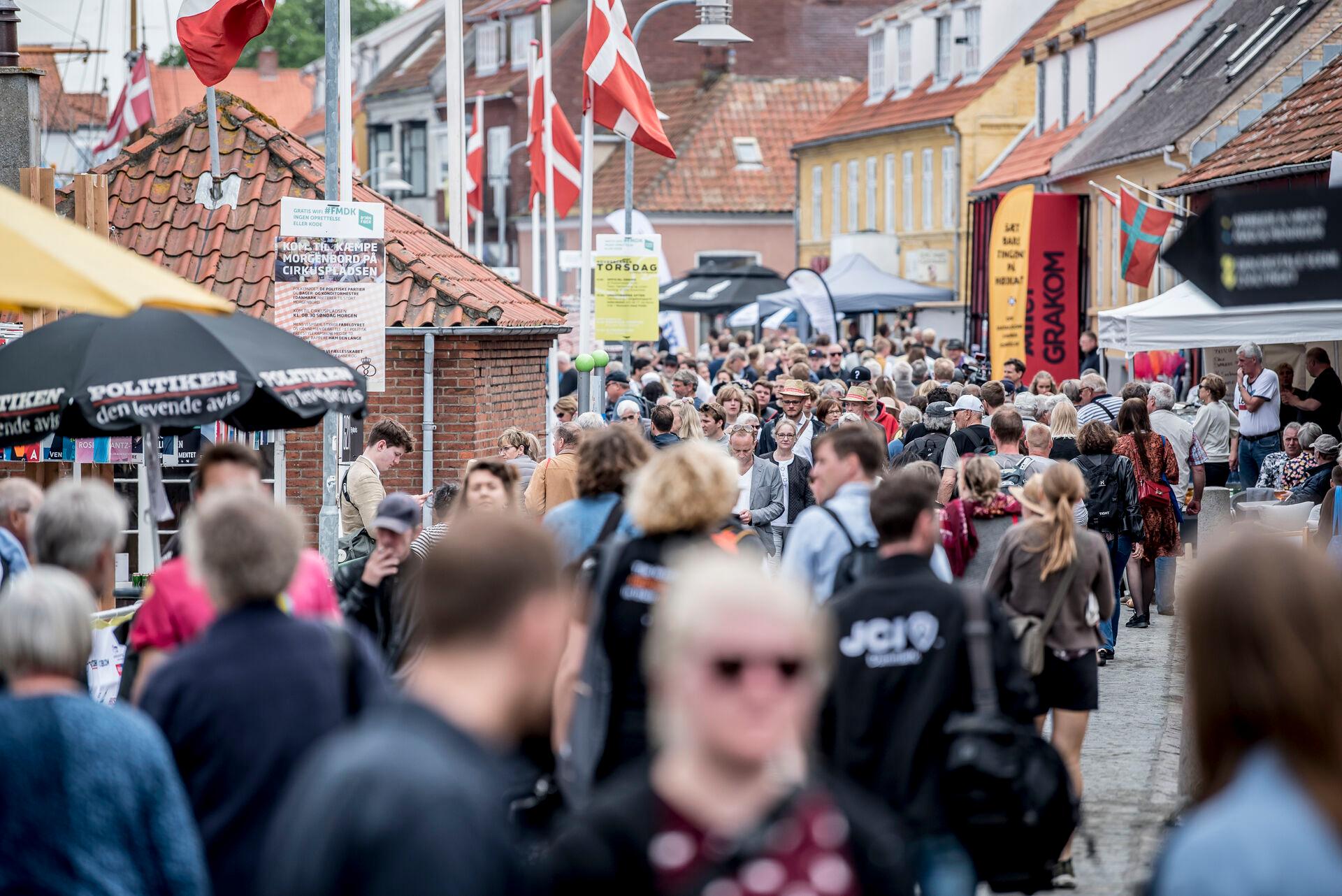 Sådan her kommer Havnegade i Allinge til at se ud fra i dag og de kommende dage.