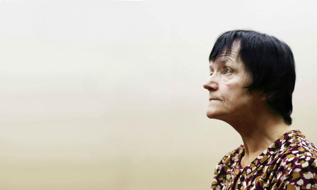 I alt er Anna Britta Troelsgaard Nielsen tiltalt for at have overført 115.166.628,06 kr. til sig selv. Retssagen om hendes formodede bedrageri starter den 24. oktober i Københavns Byret.