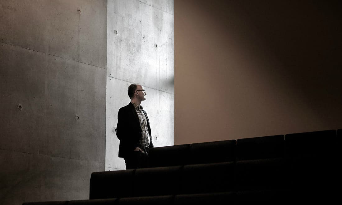 Jacob Torfing er professor ved RUC. Sammen med sin kollega Eva Sørensen har han evalueret Gentoftes brug af 17-4 udvalg. Evalueringen pegede på, at den nye politiske struktur var en succes. Det, mener Jacob Torfing stadig, er tilfældet i dag.