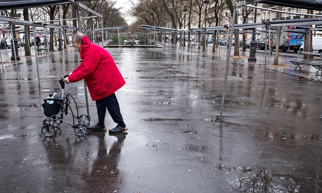 Landet over stiger antallet af ældre over 80 år. Det kommer især til at kunne mærkes i landets yderområder.