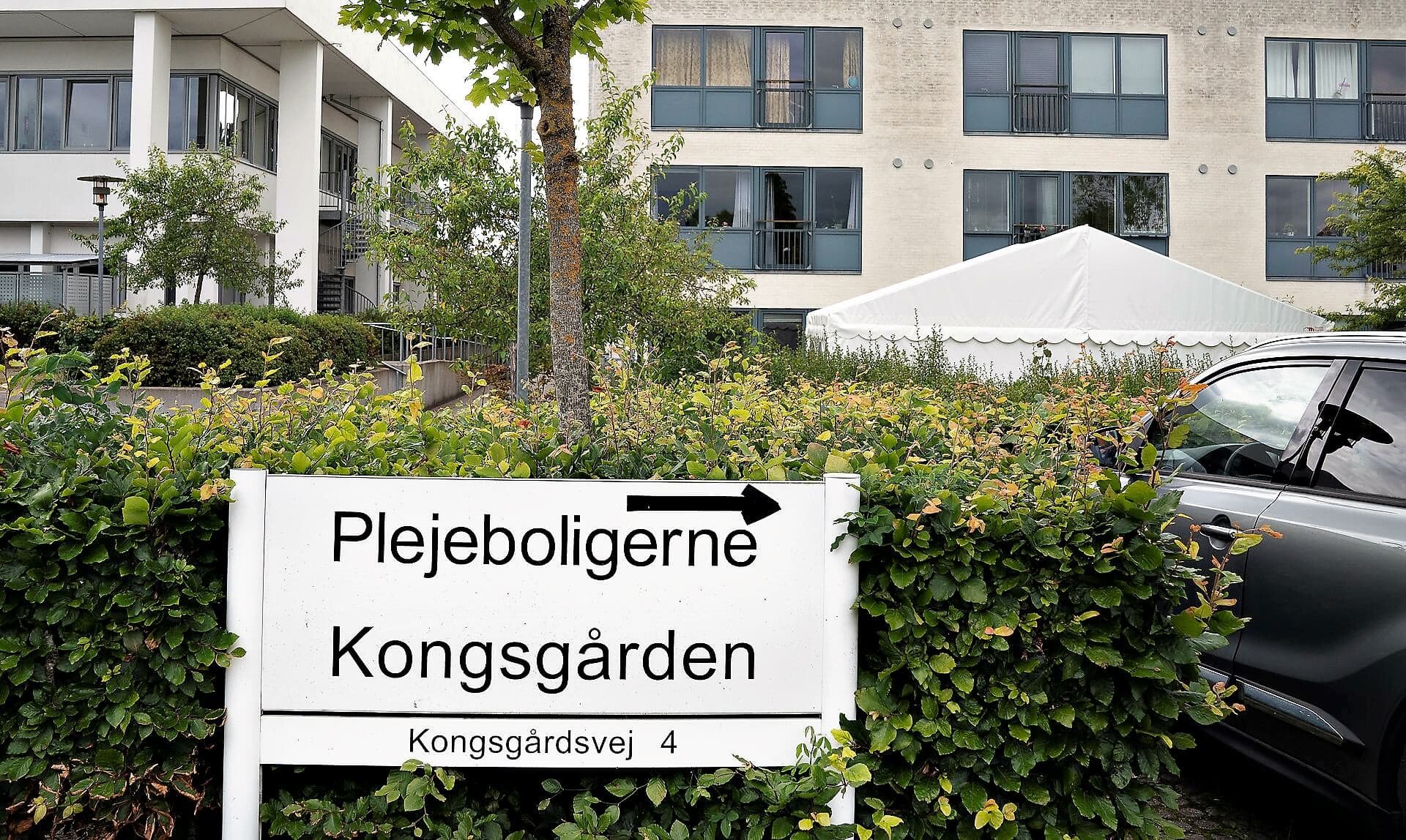 TV2s skjulte optagelser fra Kongsgården i Aarhus var med til at sætte nyt lys på kommunernes manglende kontrol med plejehjemmene. Nu har staten i al stilhed aflyst sit overordnede tilsyn.
